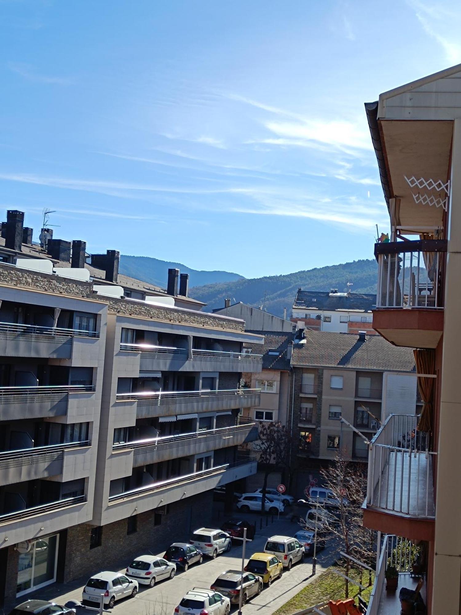 Apartamento Estel La Seu d'Urgell Exterior foto