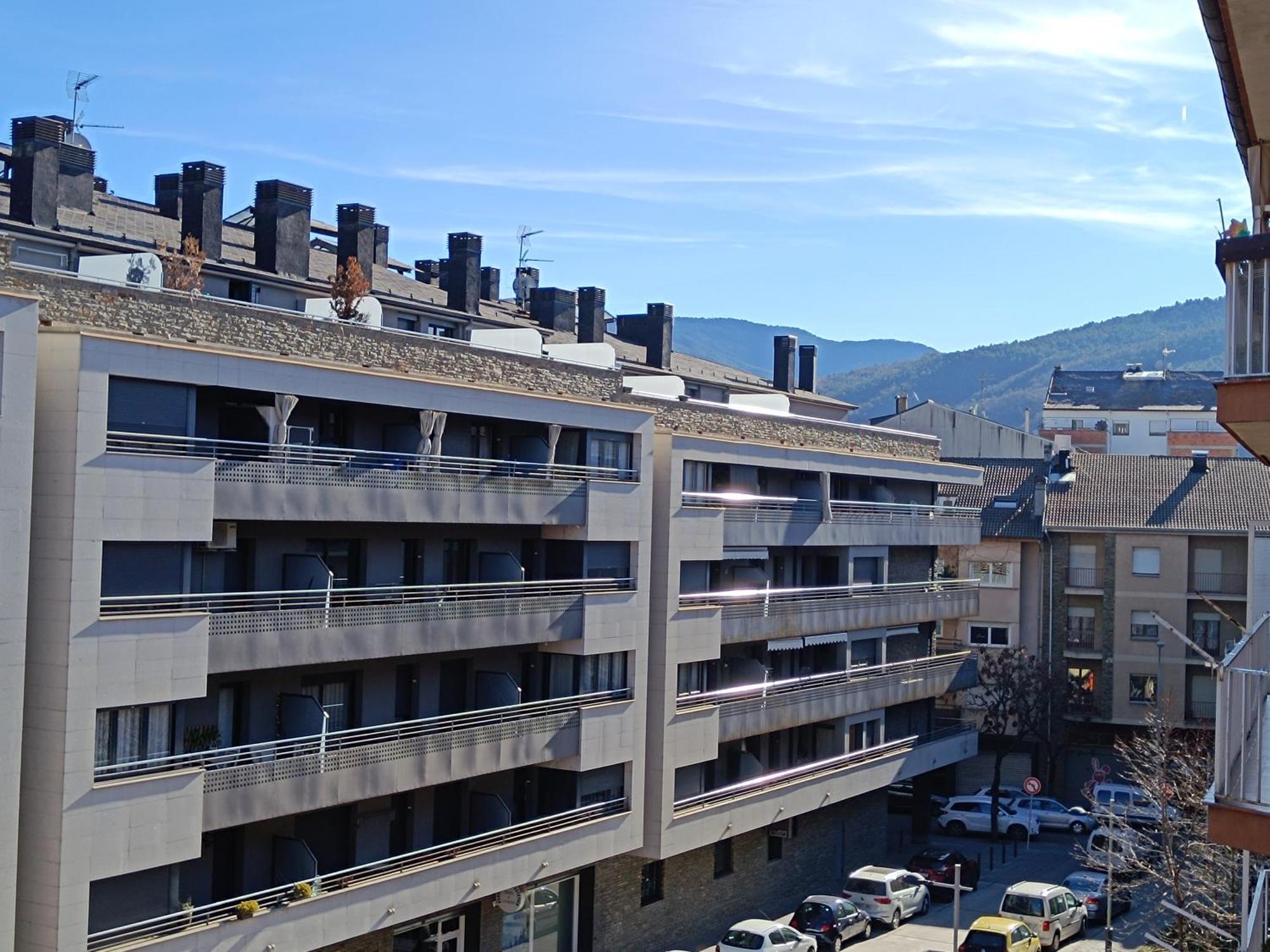 Apartamento Estel La Seu d'Urgell Exterior foto